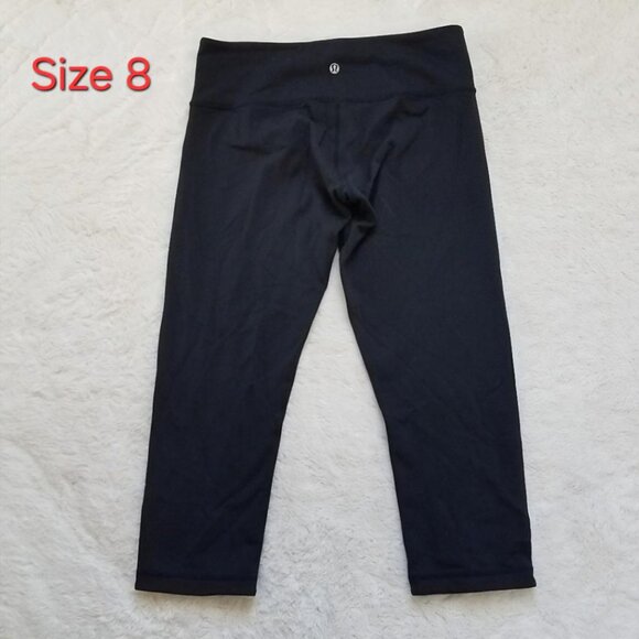 **LULULEMON RESELLER LOT** - Picture 9 of 14